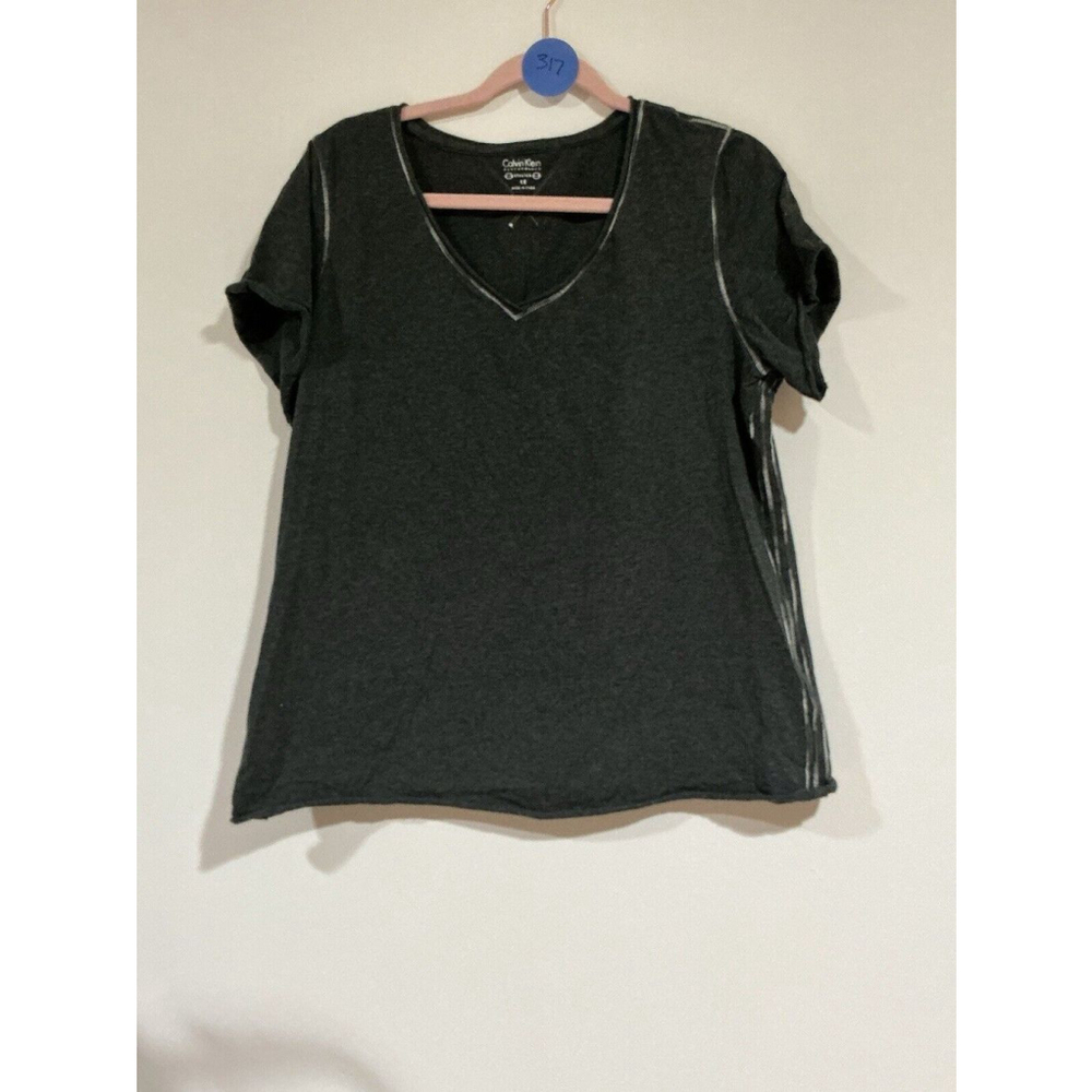Woman’s Calvin Klein Performance Stretch Short Sleeve ActiveWear T Shirt Grey 1x